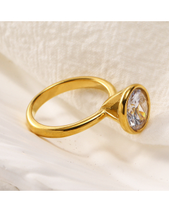 White Zircon Rounded Zircon Inlaid 18K Gold Plated Stainless Steel Ring Wholesale