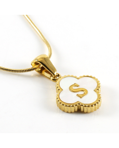 S Wholesale Initial Letter Lucky Clover Necklace Inlaid Nature Shell CA7810197