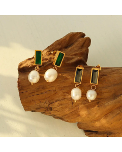 Fashion Zircon Pearl Titanium Steel Retro Earrings