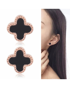 The New Simple Titanium Steel Four-Leaf Earrings Colorza Wholesale