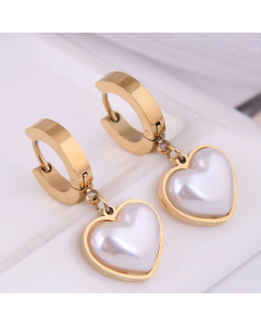 Fashion Simple Peach Heart Pearl Titanium Steel Earrings Wholesale Colorza