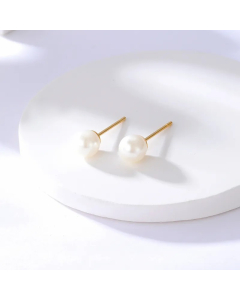 Fashion Small And Exquisite Stainless Steel Electroplating 18K Gold Pearl Earrings