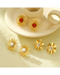 Wholesale Stainless Steel Earrings Flower Earrings Plated 18K Gold Earrings