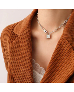 Simple Pin Lock Pendant Titanium Steel Necklace-01