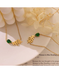 Niche Emerald Leaf Necklace Titanium Steel Clavicle Chain Plated 18k Jewelry