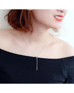 V Letter Necklace Female Niche Titanium Steel Clavicle Chain Necklace