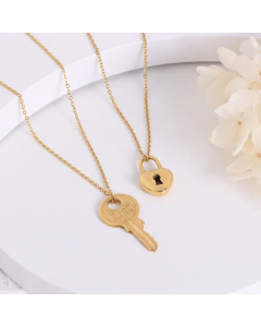 Fashion Key Heart Lock Pendant Necklace Titanium Steel 18K Gold Plated Clavicle Chain