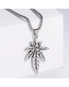 Three-Color Big Maple Leaf Pendant Stainless Steel Necklace Wholesale 