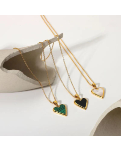 Jewelry 18K Golden White Shell Green Malachite Black Shell Love Pendant Necklace Stainless Steel
