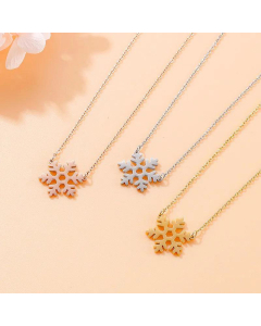 Fresh Christmas Gift Necklace Wholesale Fashion Personalized Snowflake Necklace 