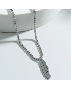 Personalized Stainless Steel Leaf Pendant Jewelry Fashion Simple Feather Necklace 