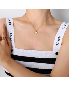 Wholesale Heart Inlaid White Shell Pendant Titanium Steel Necklace 