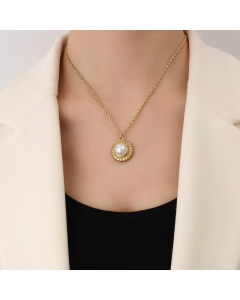 Ins Style Inlaid Imitation Pearl Design Titanium Steel Necklace Straw Hat Shape Plated Real Gold Clavicle Chain