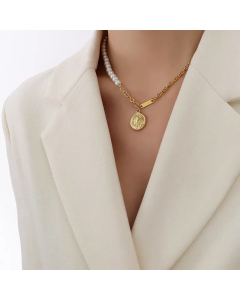 Wholesale Round Brand Portrait Pendant Titanium Steel Pearl Necklace