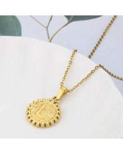Wholesale Jewelry Simple Round Pendant Stainless Steel 26 Letter Necklace