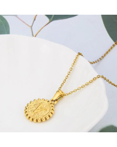 Wholesale Jewelry Simple Round Pendant Stainless Steel 26 Letter Necklace
