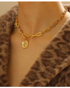 Pearl Golden Bee Round Tag Thick Chain Necklace Wholesale Jewelry 