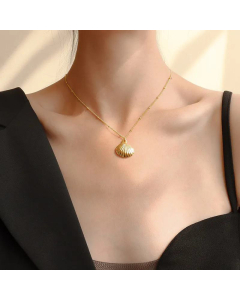 Fine Jewelry Wholesale Supplier Shell Titanium Steel Necklace 