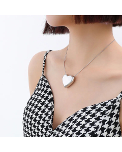 Female Light Luxury Titanium Steel Clavicle Chain Fashion Peach Heart Necklace Wholesale-Steel Color-01