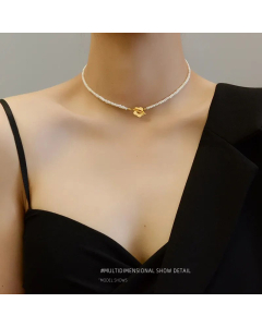 Women Fashion Temperament Freshwater Pearl Flower Buckle Titanium Steel Necklace 