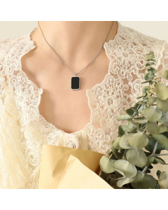 Fashion Plated 18K Gold Square Black Pendant Titanium Steel Necklace