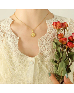 Fashion Titanium Steel Temperament Sun Flower Pendant Necklace