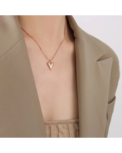 Fashion Material Colorfast Heart-Shaped Clavicle Necklace Titanium Steel 