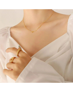 2023 Minimalist Exquisite All-Match Heart Necklace Niche Design Titanium Steel Gold-Plated Collarbone Necklace 