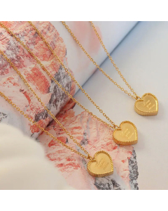 Fashion Three-Dimensional Titanium Steel Heart-Shaped Geometric Necklace