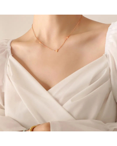 Fashion Gold-Plated Collarbone Necklace New Minimalist Heart Titanium Steel 