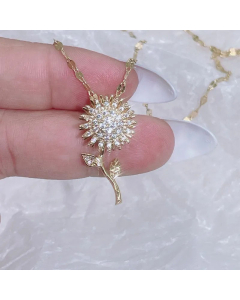 Fashion Female Necklace Rotatable Sunflower Pendant Titanium Steel Clavicle Chain 