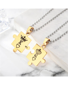 Fashion Couple Chain Ornament Stainless Steel Couple K Q Crown Necklace Set