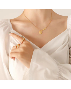 Fashion Female Titanium Steel Gold-Plated Cute Smiling Face Pendant Necklace