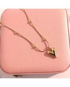 Retro Peach Heart Shaped Pendant Simple Stainless Steel Gold Necklace