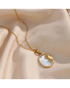 Fashion Women's Plated 18K Gold Stainless Steel Oval Shell Sun Pendant Necklace