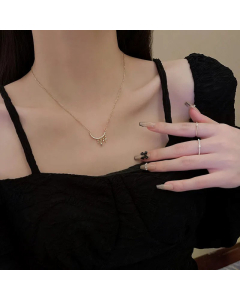 2023 Light Luxury Clavicle Chain  Super Fairy Zircon Moon Necklace 