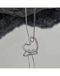 Fashion Creative Stainless Steel Geometric Warping Hollow Heart Pendant Necklace