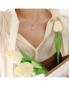 Women Plating Stainless Steel Necklaces Fashion Daisy Titanium Steel Necklace