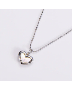 Women Plating Inlay Sheel Stainless Steel Necklaces Heart Stainless Steel Pendant Necklace