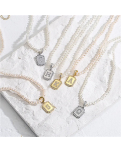 Women Fashion Square Letter Imitation Pearl Gold Plated Artificial Rhinestones Necklace Stainless Steel Necklaces
