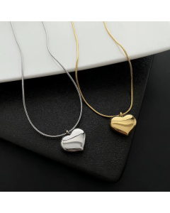Non-Fading Heart Shape Titanium Steel Necklace Wholesale