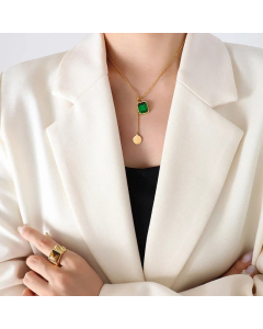 Fashion Inlay Artificial Crystal Stainless Steel Necklaces Square Titanium Steel Pendant Necklace 