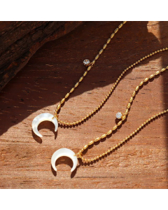 Fashion Moon Titanium Steel Pendant Necklace Shell Zircon Stainless Steel Necklaces