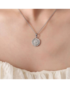 Fashion Plating Stainless Steel Necklaces Round Portrait Titanium Steel Necklace