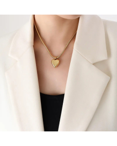 Non-Fading Round Heart Shape Titanium Steel Necklace Plating Stainless Steel Necklaces