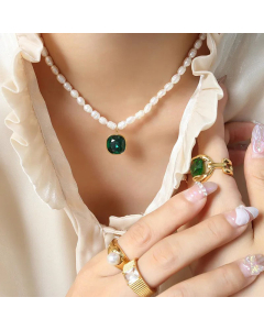 Retro Pearl Titanium Steel Pendant Necklace Inlay Artificial Crystal Square Stainless Steel Necklaces