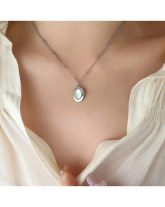 Fashion Oval Titanium Steel Pendant Necklace Inlaid Shell Stainless Steel Necklaces