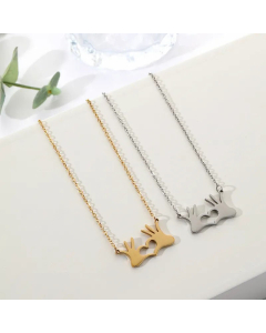Retro Plating Stainless Steel Necklaces Hand Heart Shape Titanium Steel Necklace