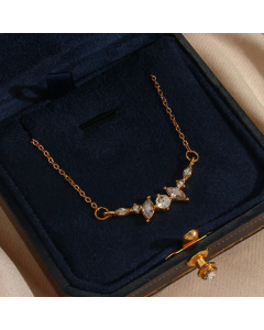 Fine Irregular Troublesome Zircon Petal Necklace Inlaid Zircon Stainless Steel Necklaces