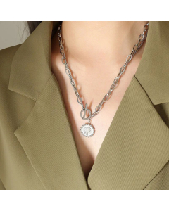 Fine Necklaces Fashion Portrait Titanium Steel Layered Round Plating Stainless Steel Necklaces 